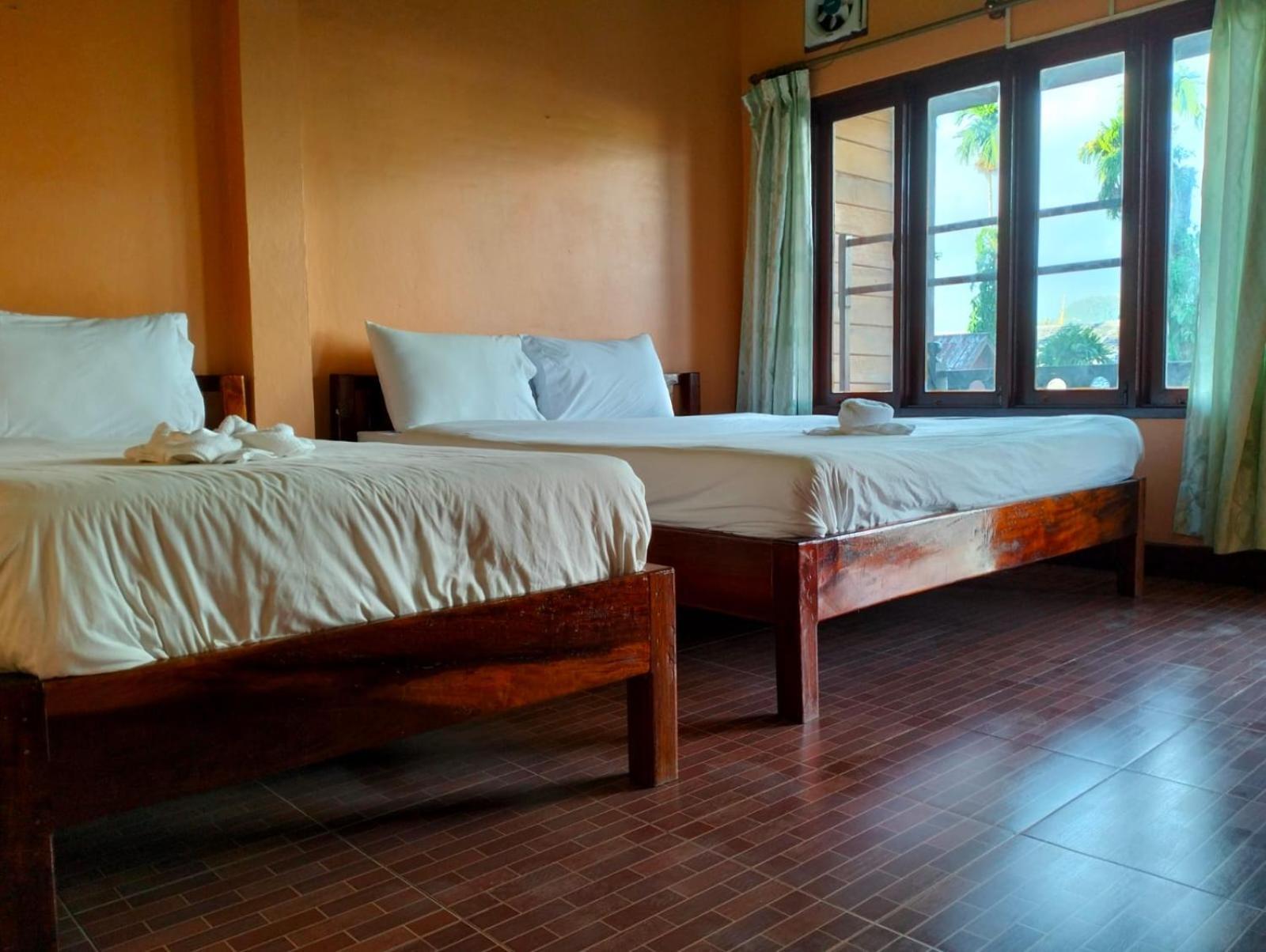 Bungalows Le Jardin Vangvieng Vang Vieng Exterior photo